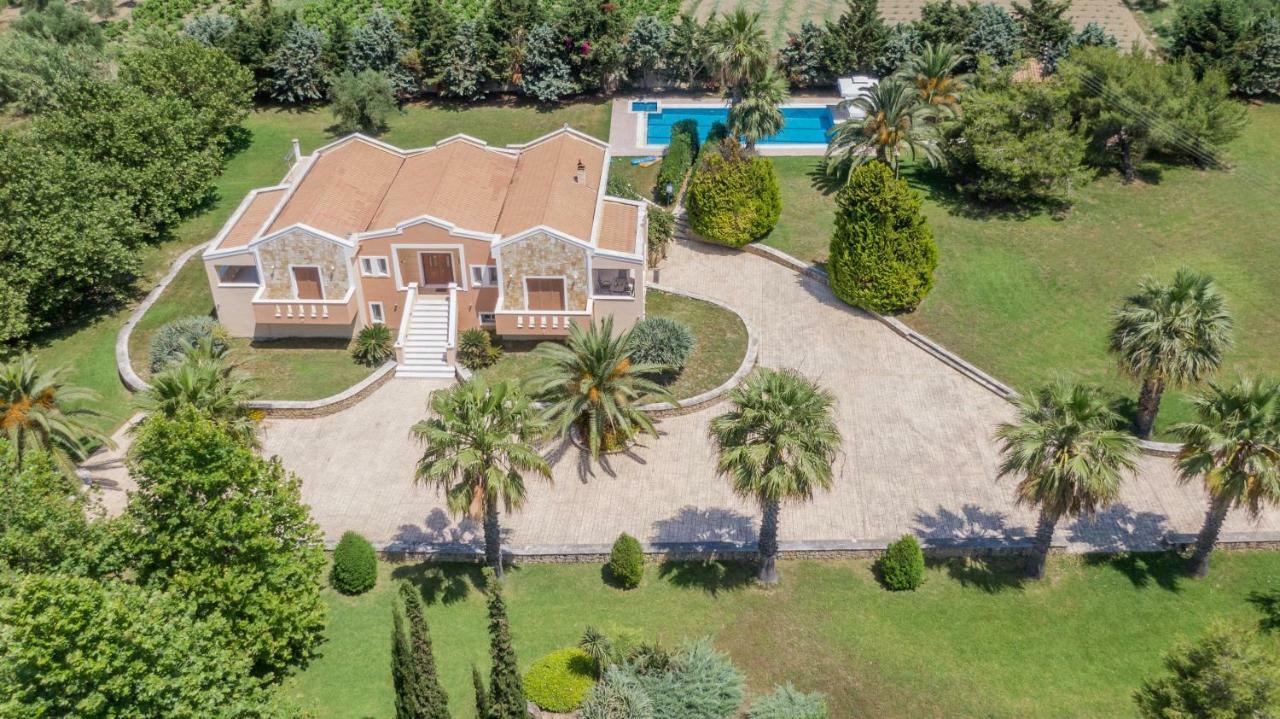 Leone Luxury Villas Kalamaki  Exterior photo